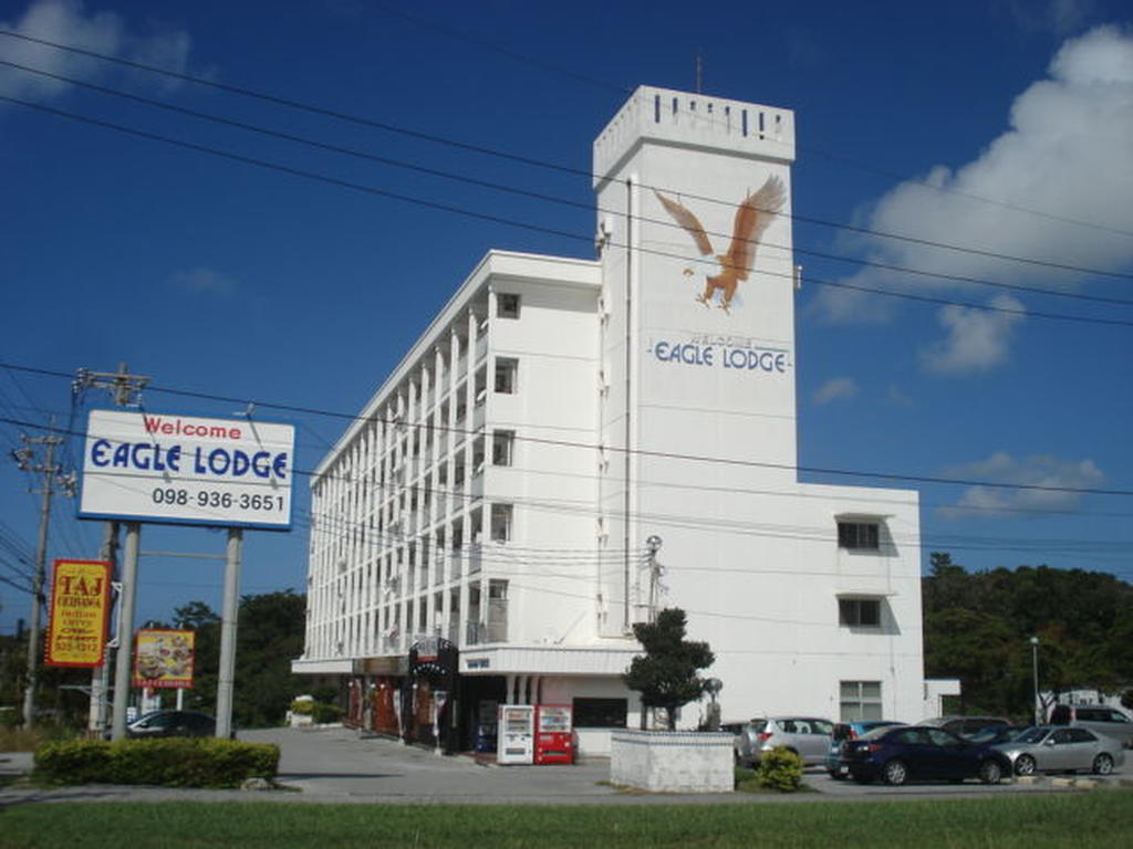 Eagle Lodge Chatan Exterior photo