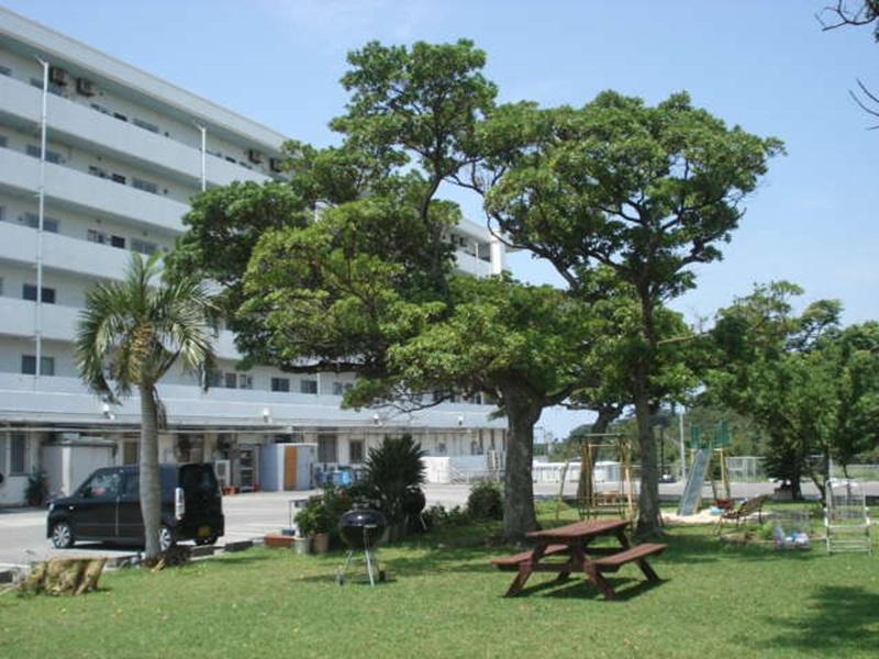 Eagle Lodge Chatan Exterior photo