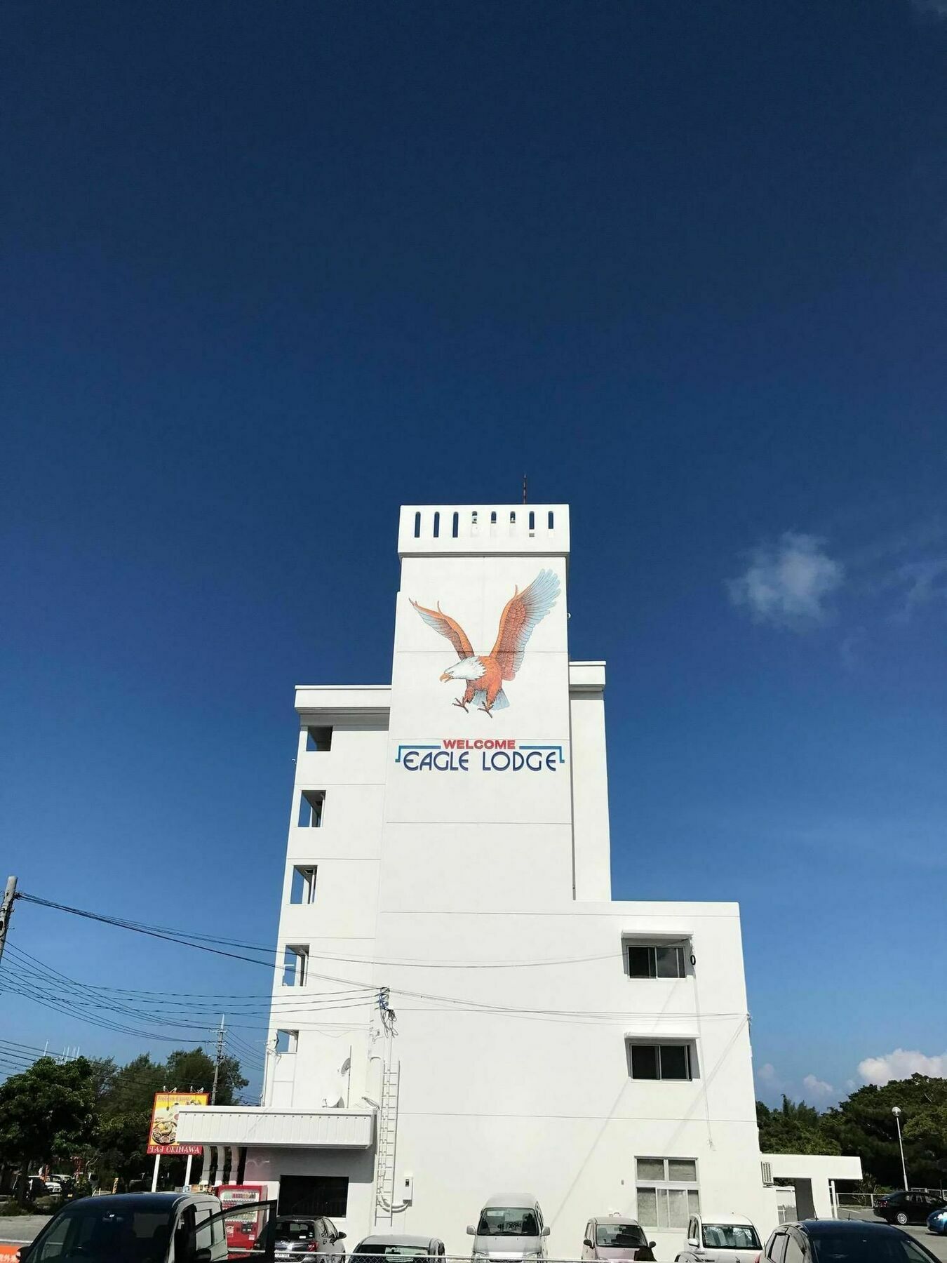 Eagle Lodge Chatan Exterior photo
